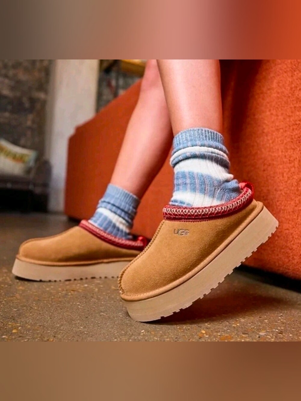 UGG Women's  Tazz Slipper Chestnut Size 6